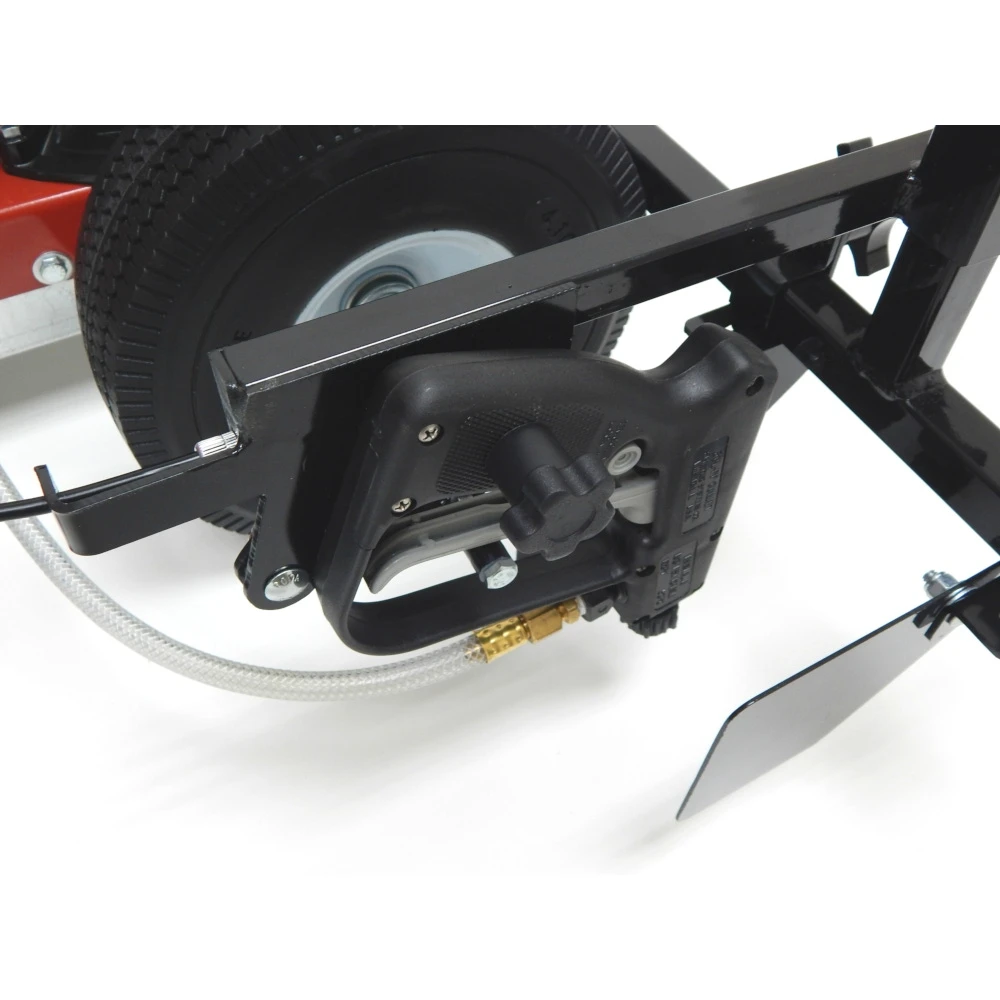 Newstripe EcoLinerâ„¢ LT Airless Field Striper - Image 3